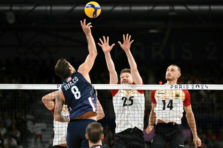 Volleyball-Drama gegen die USA, jetzt K.o.-Endspiel