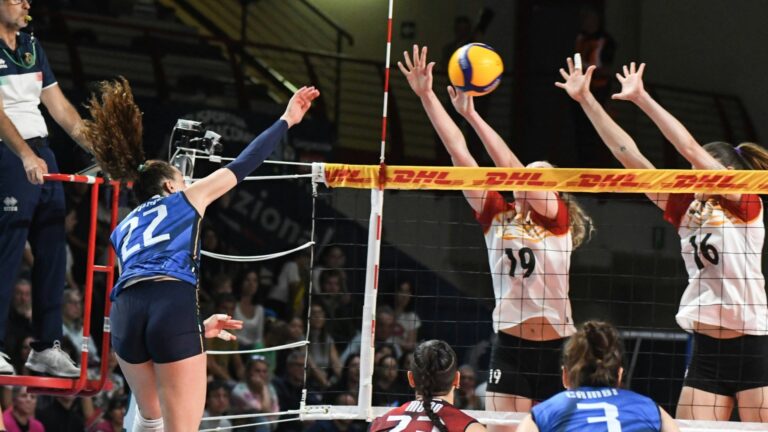 Volleyball: Deutschland verliert bei Olympiasieger Italien
