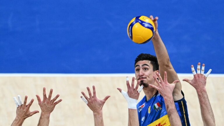 Alessandro Michieletto und Italien sind nicht zu stoppen <br> <small>(Foto: AFP/SID/JAM STA ROSA)</small>